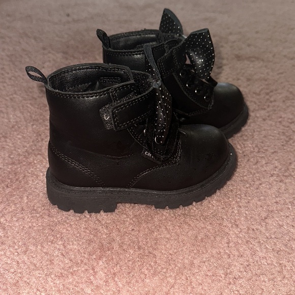 Black boots - Picture 2 of 3